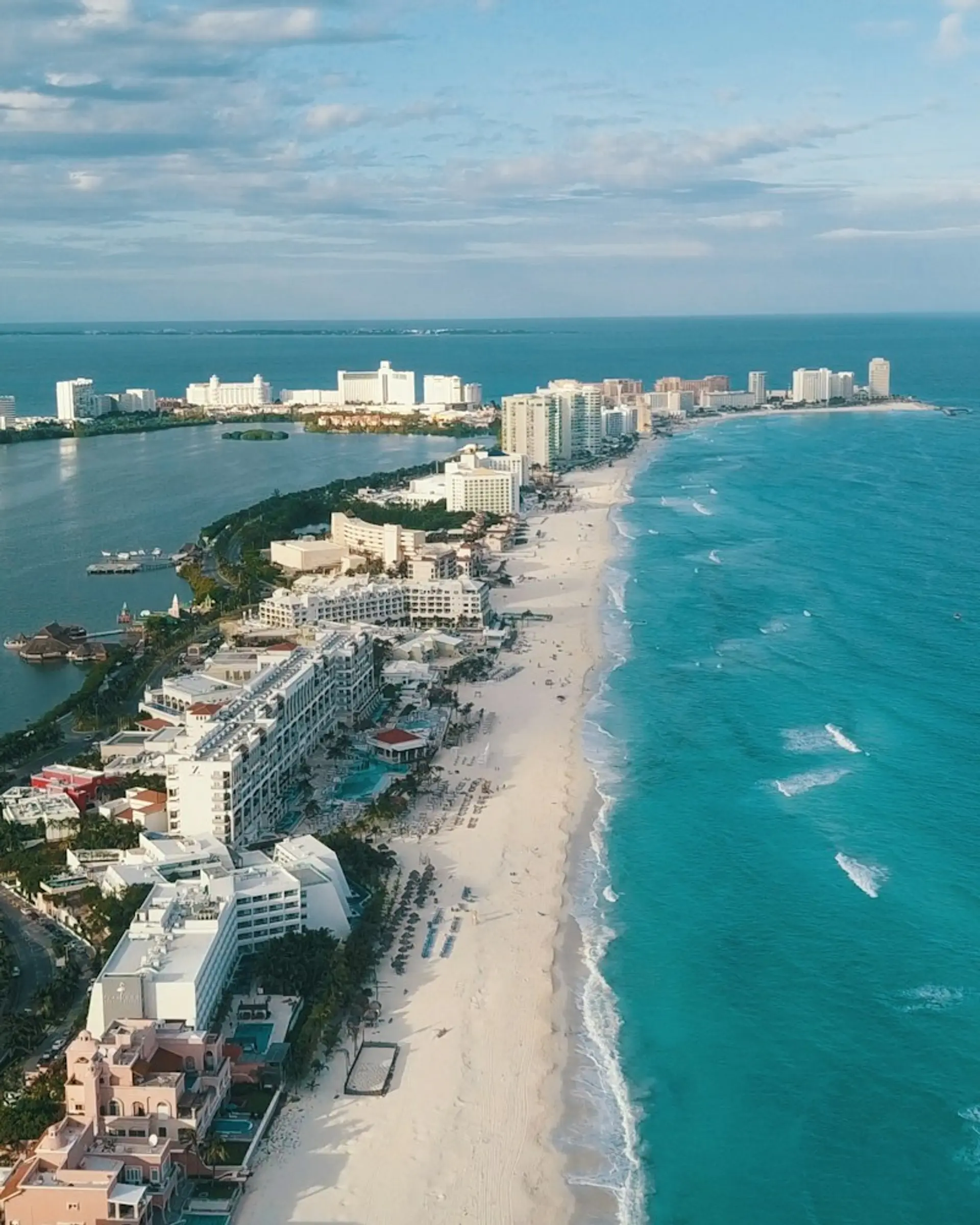 Cancún flight deal